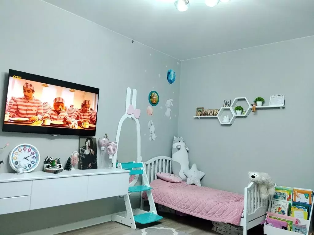 1-к кв. Волгоградская область, Волгоград ул. Покрышкина, 6 (45.9 м) - Фото 1