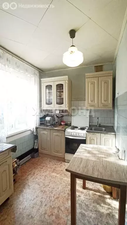 3-комнатная квартира: Новосибирск, Полтавская улица, 45 (59.8 м) - Фото 0