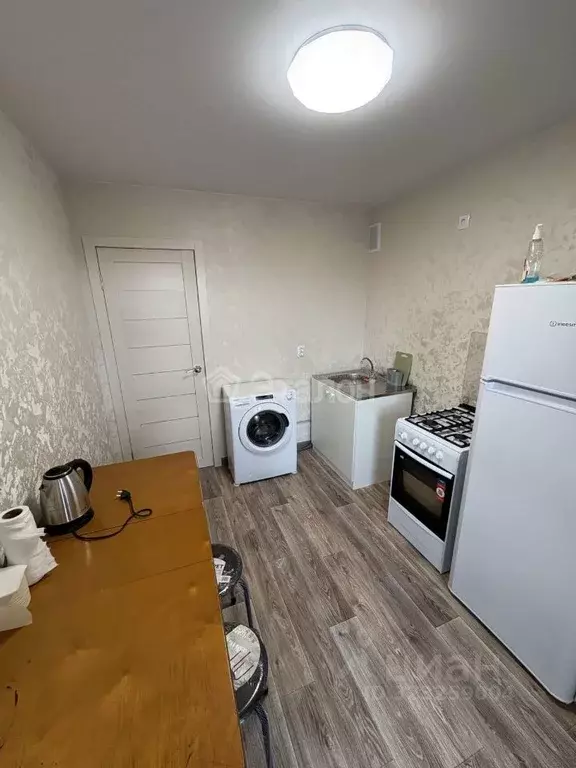 1-к кв. Волгоградская область, Волгоград ул. 70-летия Победы, 23 (28.0 ... - Фото 1