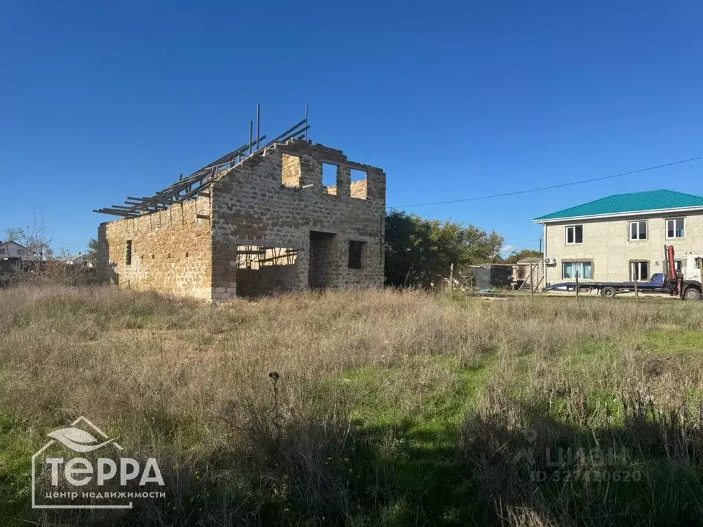 Участок в Крым, Сакский район, с. Молочное ул. Победы, 26 (8.5 сот.) - Фото 2