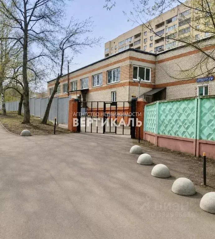 Гараж в Москва ул. Константинова, 13 (15 м) - Фото 1