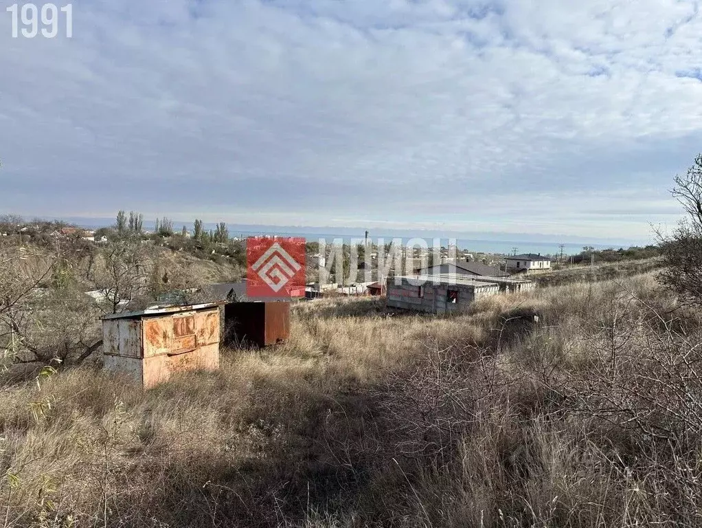 Участок в Крым, Феодосия ул. Панова (10.0 сот.) - Фото 1
