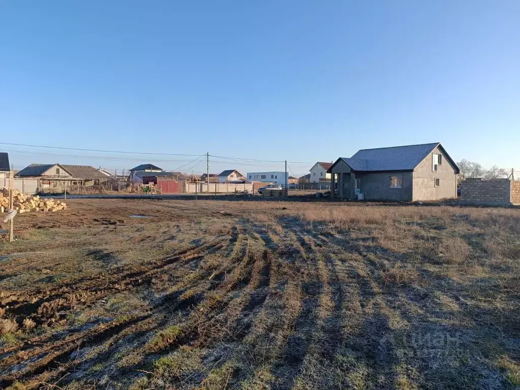 Участок в Севастополь с. Осипенко,  (10.0 сот.) - Фото 0