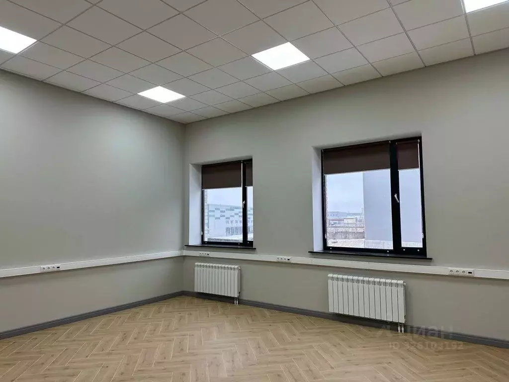 Офис в Московская область, Люберцы городской округ, Томилино пгт ш. ... - Фото 1