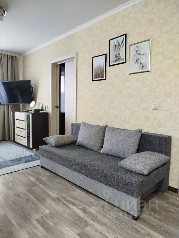 1-к кв. Самарская область, Тольятти 6-й кв-л, бул. Королева, 2 (50.0 ... - Фото 1