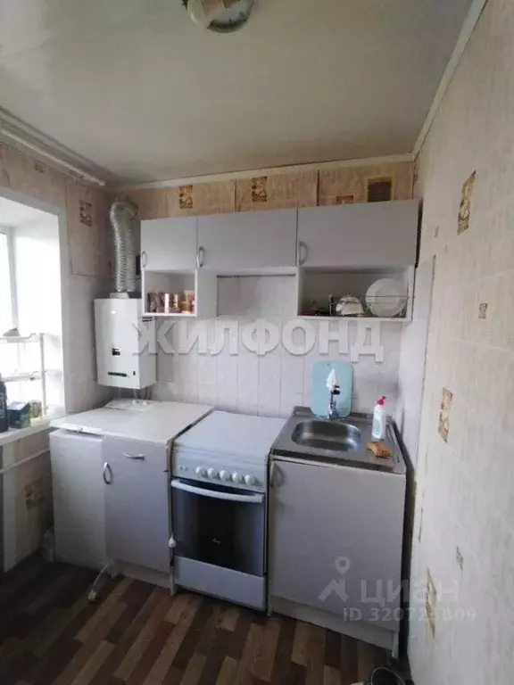 1-к кв. Брянская область, Брянск Красноармейская ул., 144/1 (31.4 м) - Фото 0