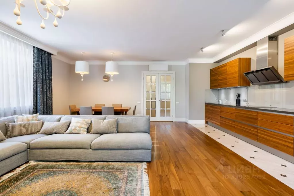 5-к кв. Москва ул. Новаторов, 8К2 (187.0 м) - Фото 1