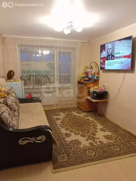 3-комнатная квартира: Тавда, Космическая улица, 32 (55.2 м) - Фото 1