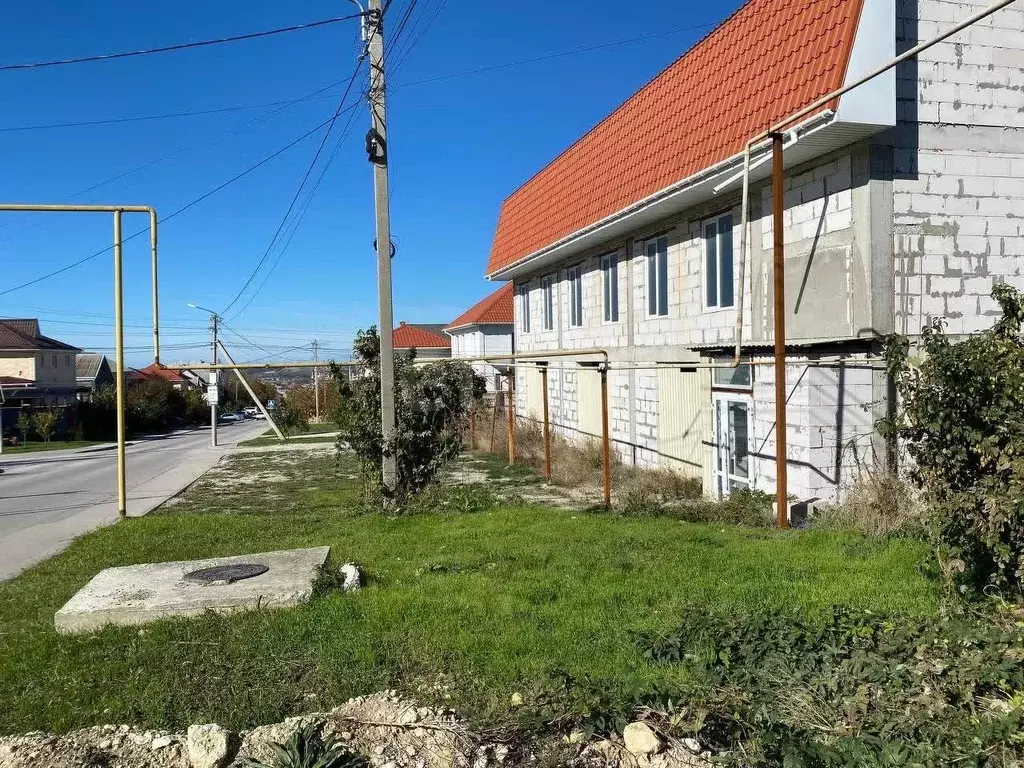 Помещение свободного назначения в Крым, Симферополь ул. Тюзлюк (331 м) - Фото 1