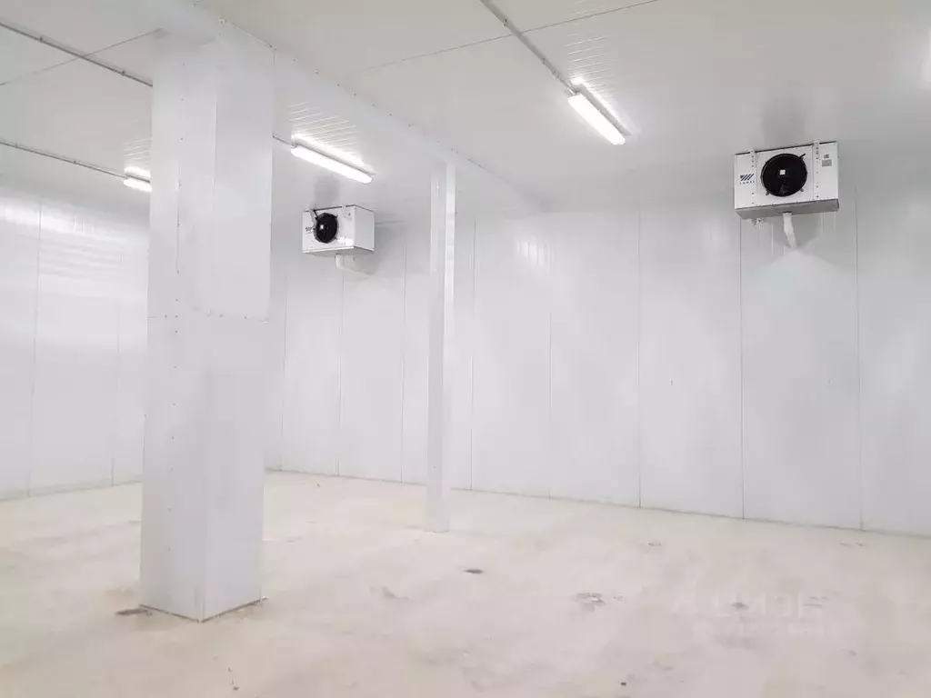 Склад в Крым, Ленино пгт ул. Азовская, 9 (2356 м) - Фото 2