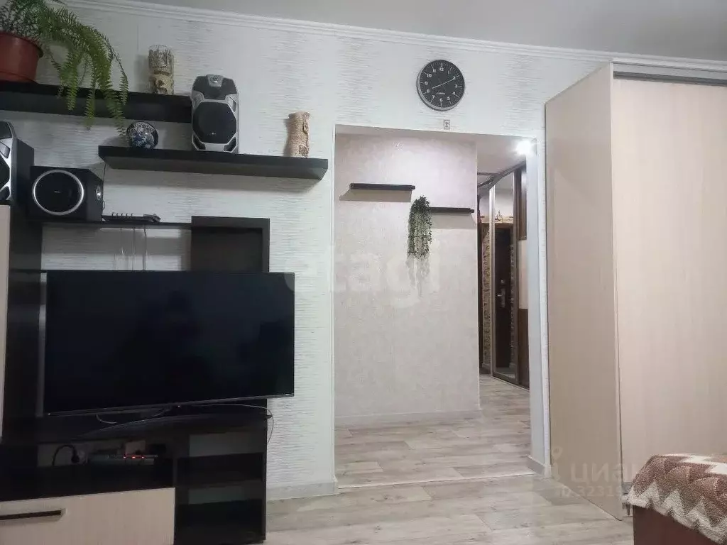 1-к кв. Ямало-Ненецкий АО, Новый Уренгой Ягельный мкр, ул. Южная, 30А ... - Фото 2