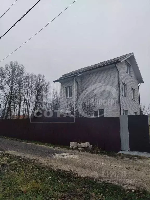 Дом в Воронежская область, Новоусманский район, Усманское 1-е с/пос, ... - Фото 1