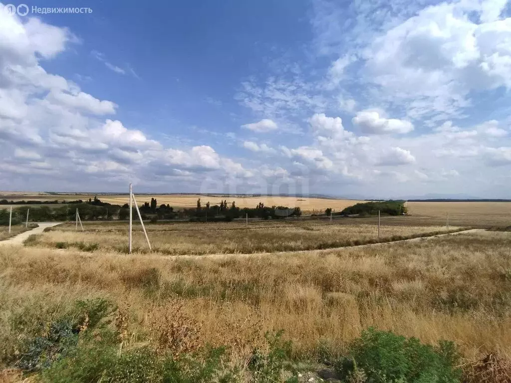 Участок в Симферопольский район, село Трудовое (60 м) - Фото 1