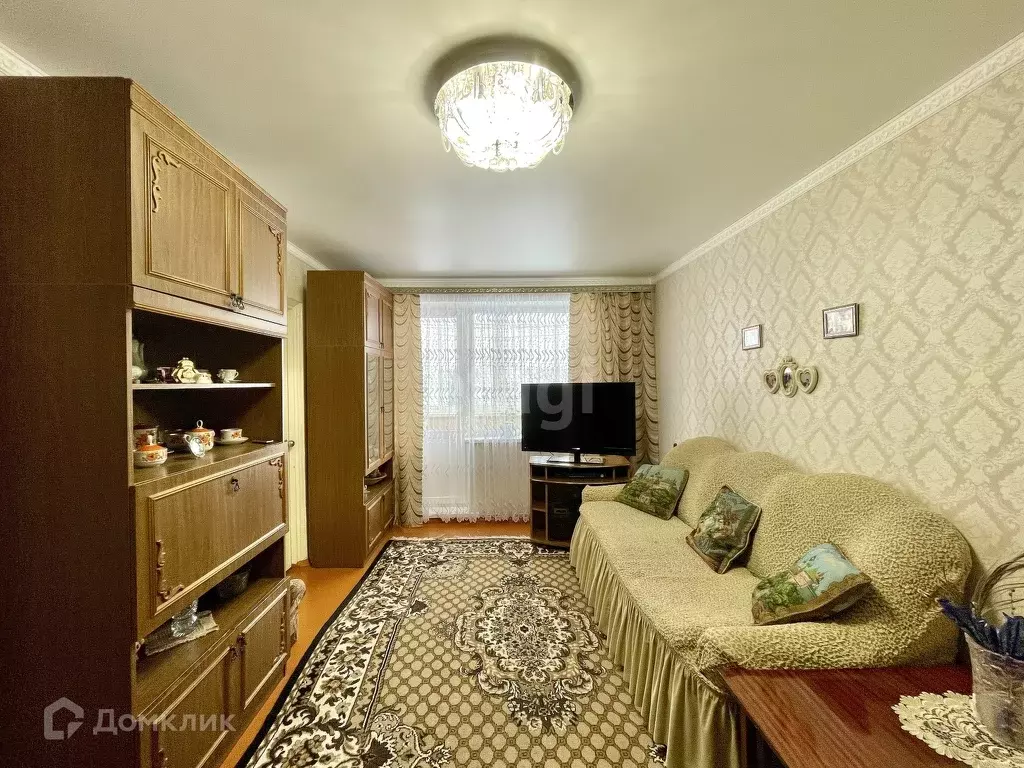 Продаётся 4-к квартира, 61 м - Фото 1