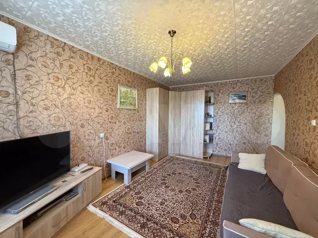 1-к. квартира, 34 м, 5/5 эт. - Фото 0