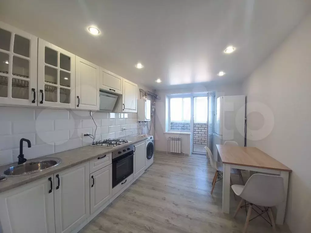 2-к. квартира, 57 м, 8/10 эт. - Фото 0