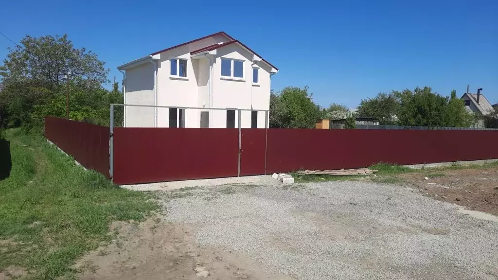 Дом в Ростовская область, Волгодонск В-Б кв-л,  (108 м) - Фото 0