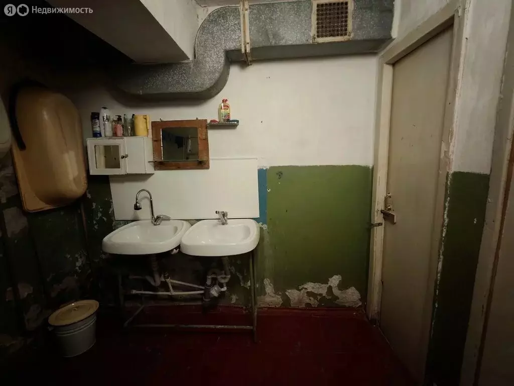 6к в 7-комнатной квартире (10 м) - Фото 0