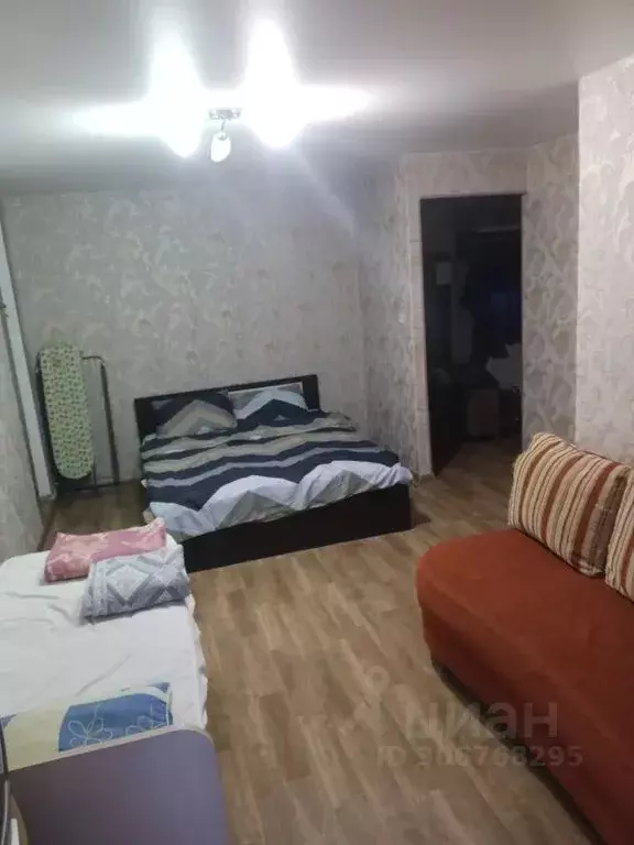 1-к кв. Калмыкия, Элиста ул. В.И. Ленина, 250А (30.0 м) - Фото 0