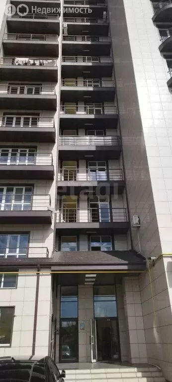 4-комнатная квартира: Владикавказ, проспект Коста, 83 (140 м) - Фото 0