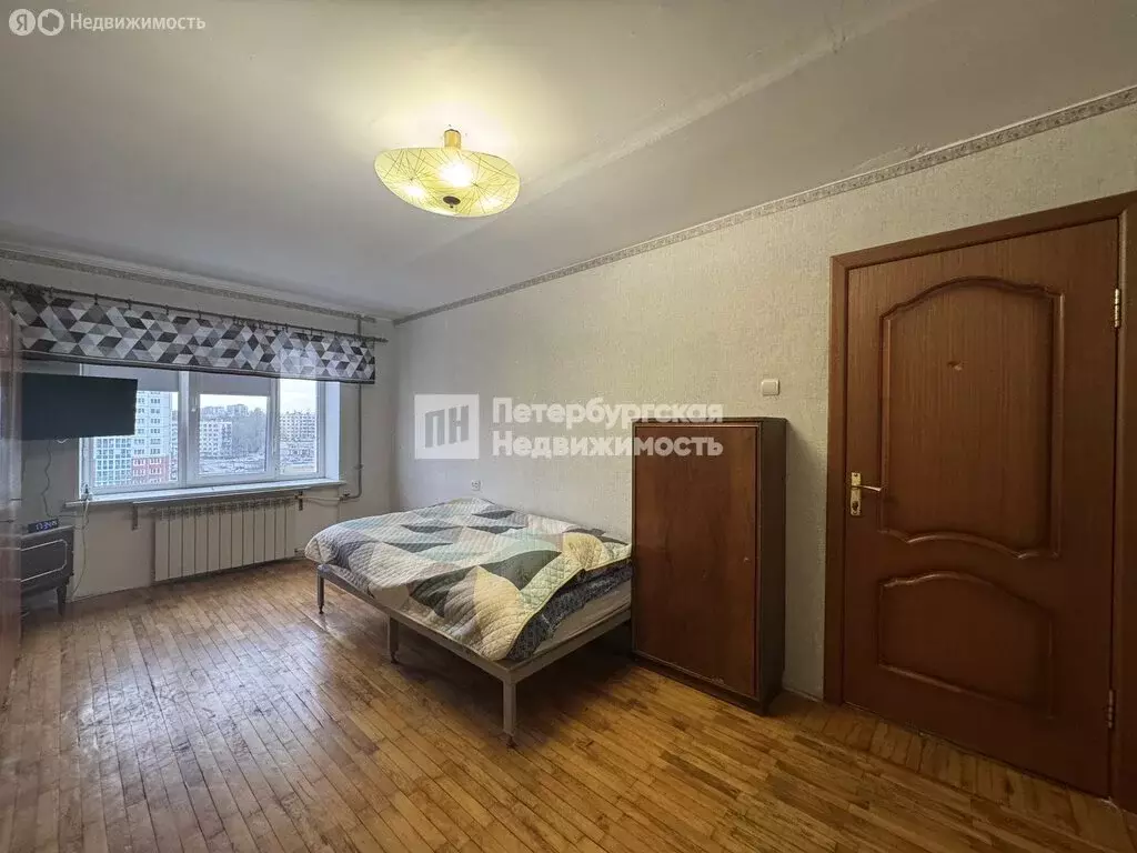 1к в 16-комнатной квартире (18 м) - Фото 1