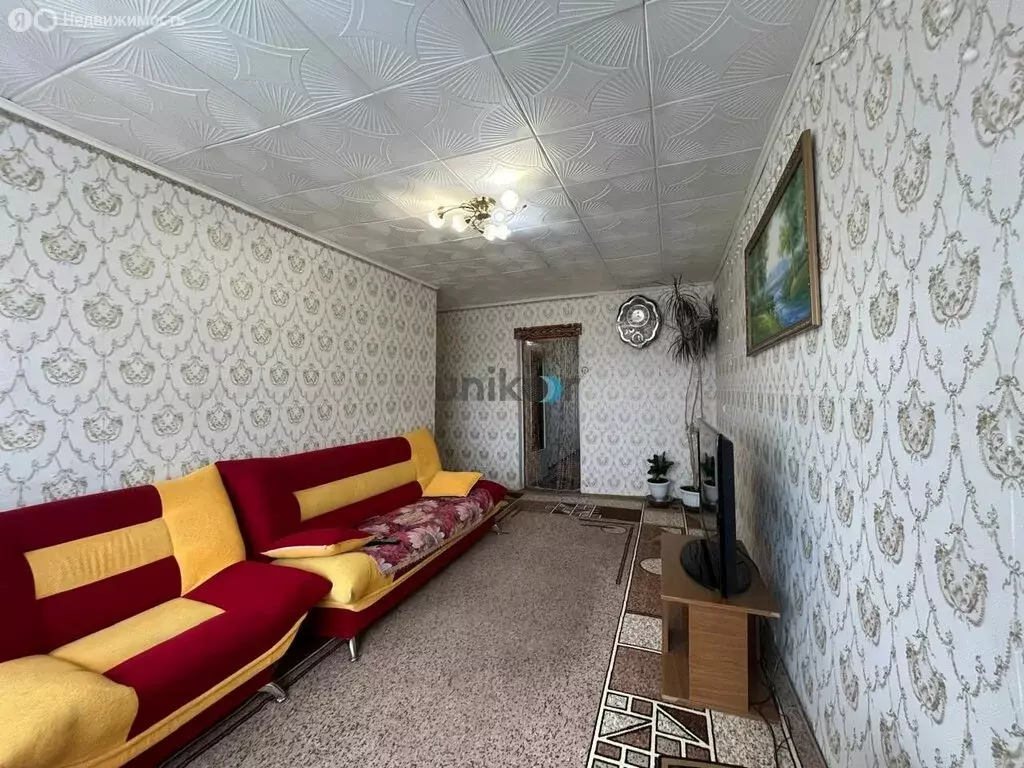 3-комнатная квартира: село Красная Горка, Советская улица, 5 (58 м) - Фото 1