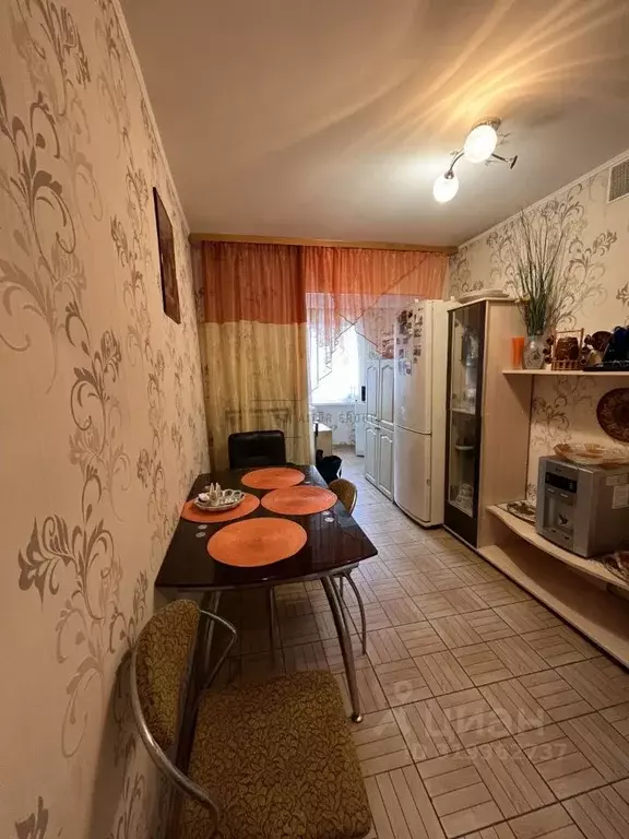 3-к кв. Новосибирская область, Новосибирск ул. Гоголя, 34 (59.6 м) - Фото 0
