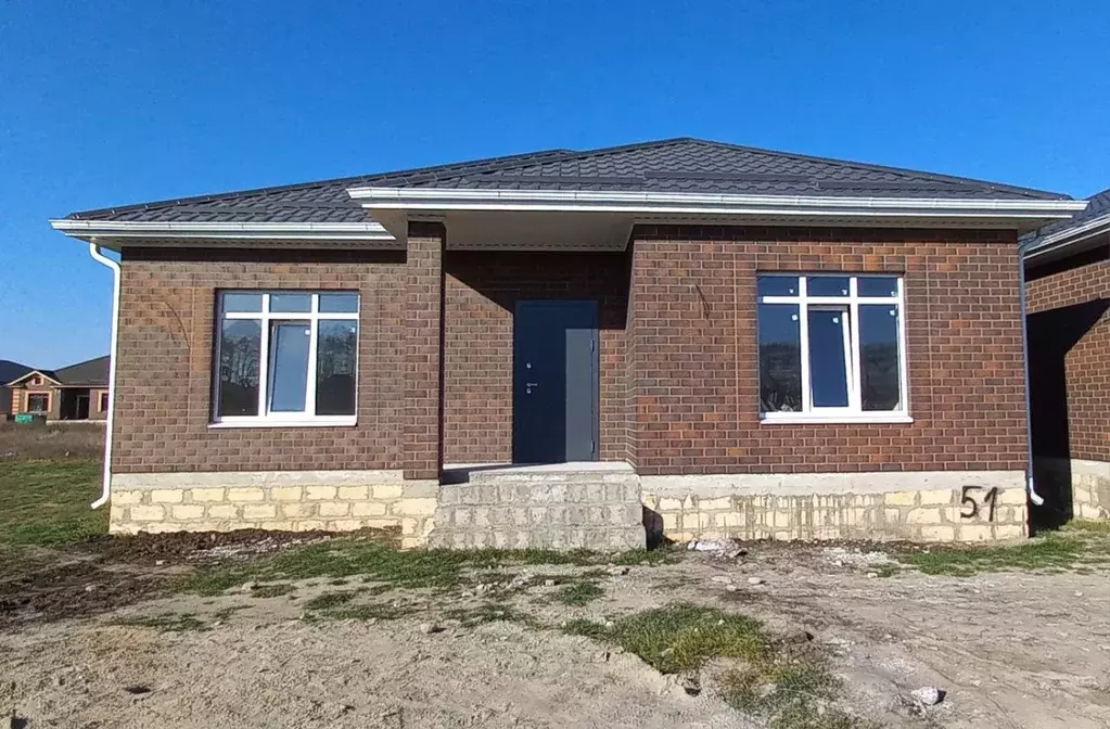 Дом в Ставропольский край, Михайловск Шпаковский район, ул. Владимира ... - Фото 1