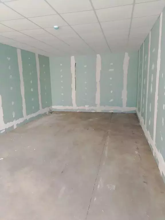 Торговая площадь в Краснодарский край, Краснодар проезд Репина, 4 (32 ... - Фото 2