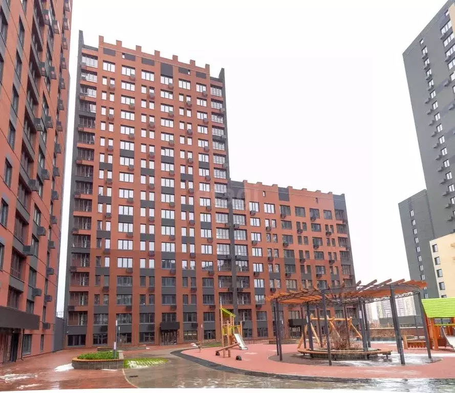 1-к кв. Тюменская область, Тюмень ул. Ивана Чистякова, 3 (43.1 м) - Фото 1