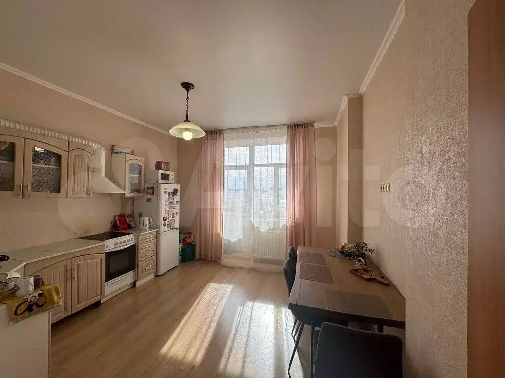 2-к. квартира, 60 м, 10/25 эт. - Фото 0
