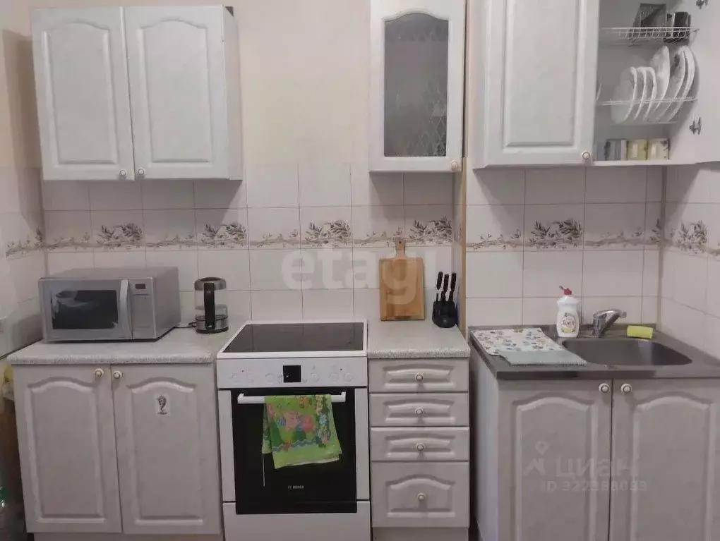 2-к кв. Ямало-Ненецкий АО, Ноябрьск Магистральная ул., 117 (51.5 м) - Фото 1