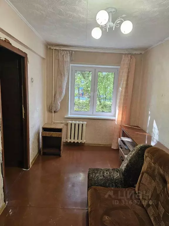 Комната Омская область, Омск ул. 27-я Северная, 98 (12.0 м) - Фото 1