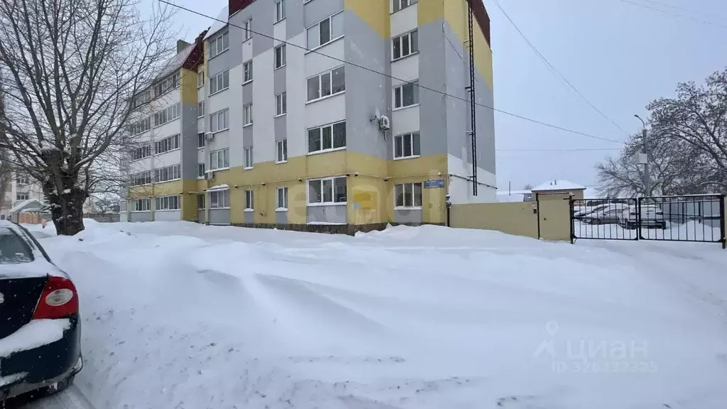 2-к кв. Башкортостан, Стерлитамак ул. Карла Маркса, 160 (63.3 м) - Фото 2