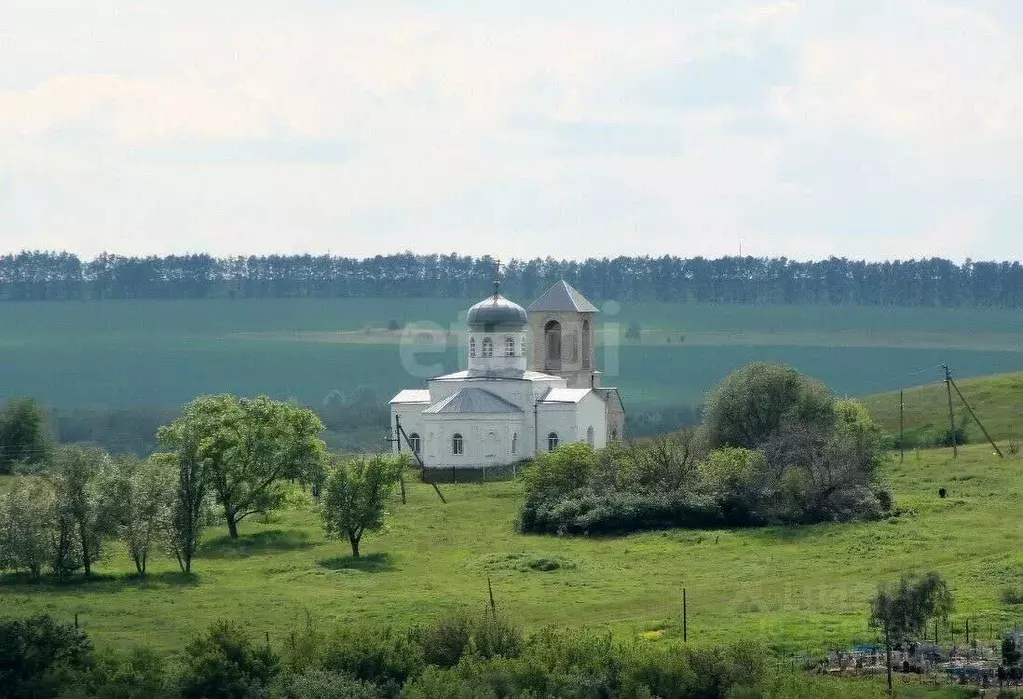 Дом в Воронежская область, Острогожский район, Урывское с/пос, с. ... - Фото 1