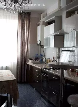 3-комнатная квартира: Геленджик, улица Островского, 136 (105 м) - Фото 0