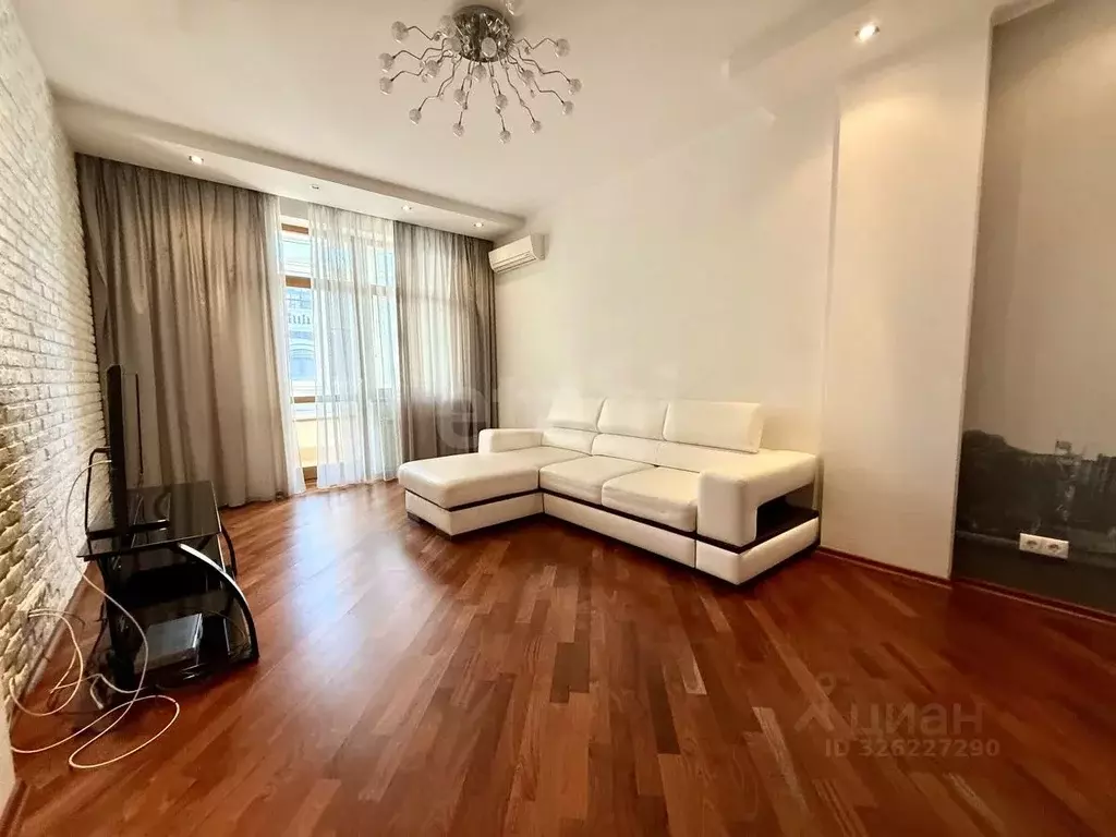 1-к кв. Татарстан, Казань ул. Жуковского, 26 (50.0 м) - Фото 1