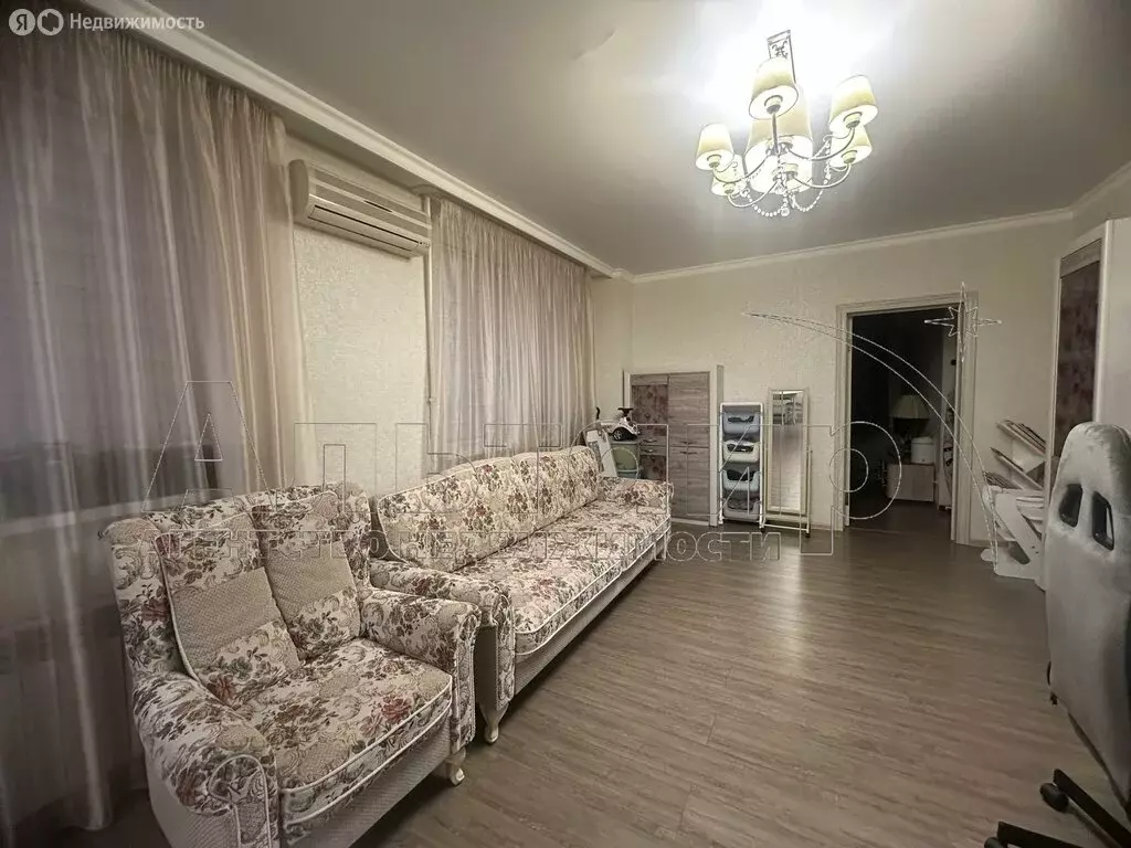 2-комнатная квартира: Ростов-на-Дону, 2-я Баррикадная улица, 4 (65 м) - Фото 1