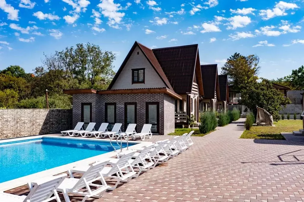 Дом в Краснодарский край, Геленджик городской округ, с. Береговое ул. ... - Фото 1