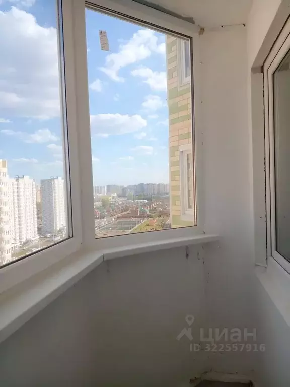 1-к кв. Курская область, Курск ул. Вадима Кирпиченко, 4 (36.0 м) - Фото 1