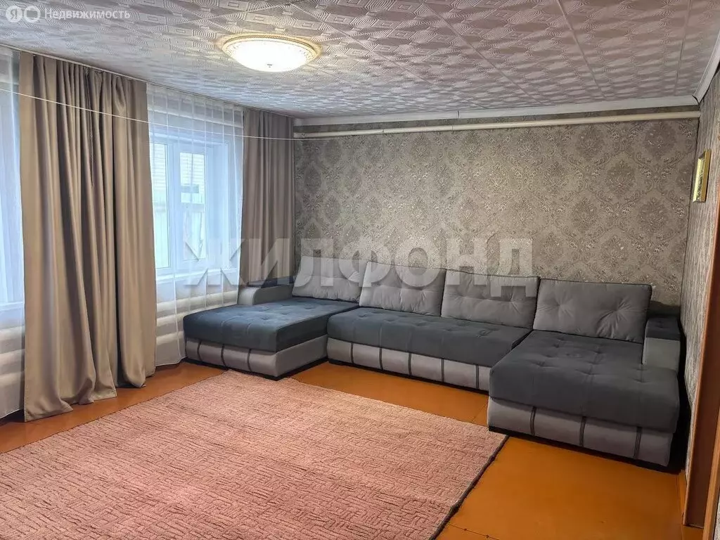 Дом в Кызыл, Красноармейская улица (80 м) - Фото 2