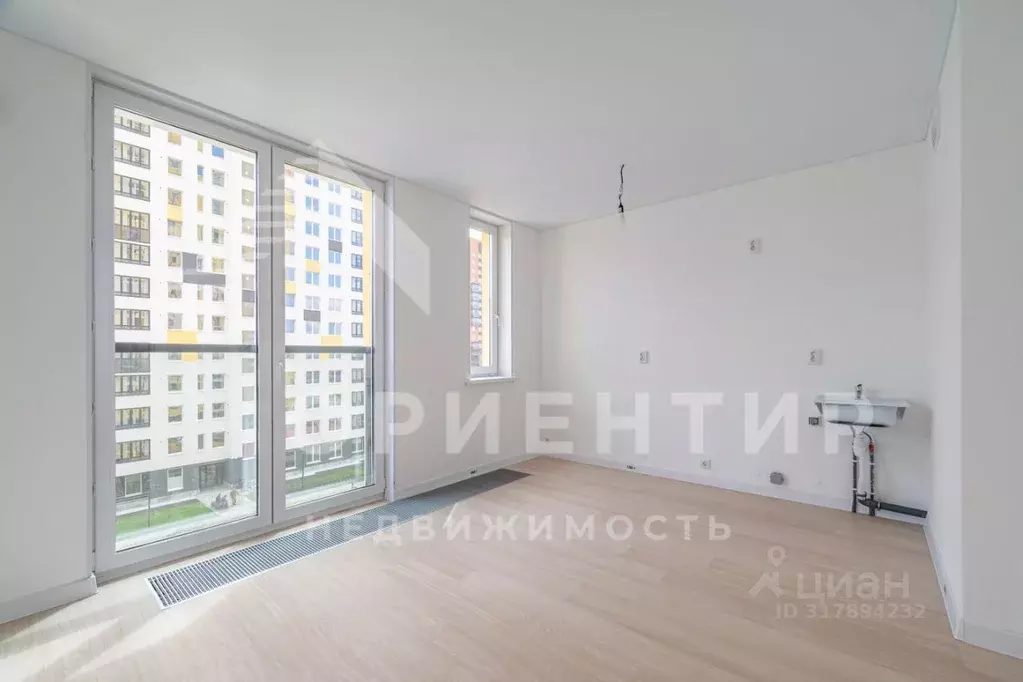 Студия Свердловская область, Екатеринбург ул. Академика Ландау, 39 ... - Фото 0