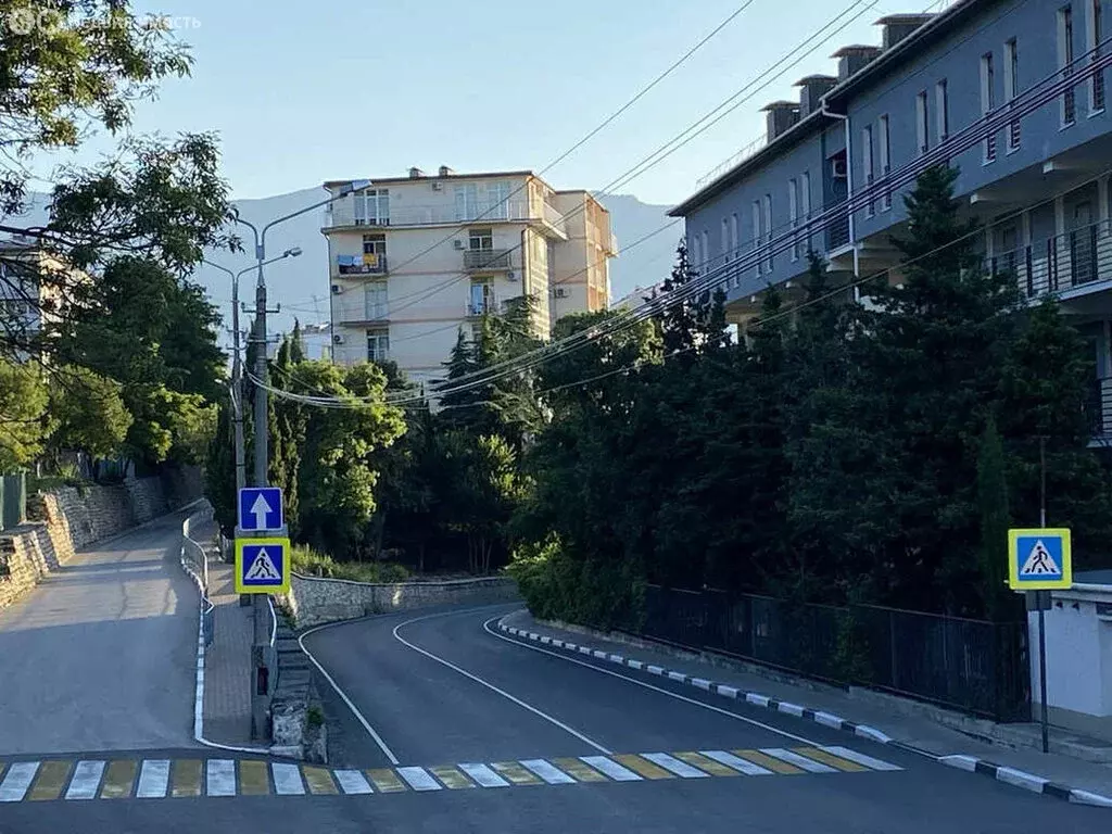 1-комнатная квартира: Ялта, улица Сеченова, 20 (40 м) - Фото 2