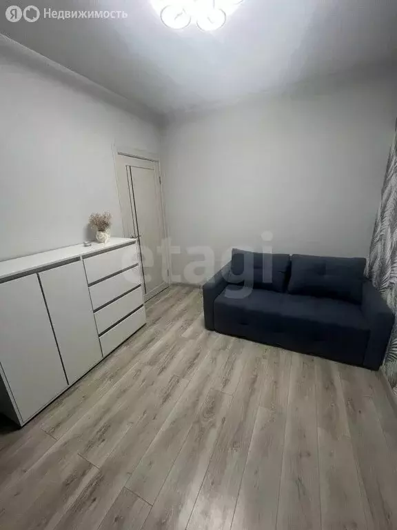 1-комнатная квартира: Тюмень, улица Александра Звягина, 10 (35.2 м) - Фото 2