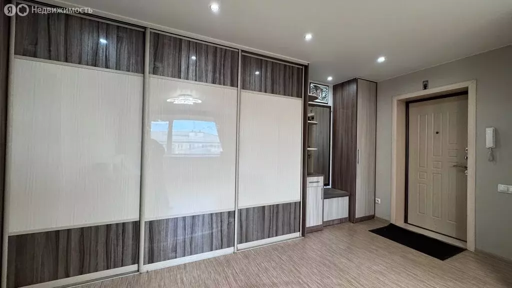 3-комнатная квартира: Абакан, улица Пушкина, 100 (62.5 м) - Фото 2