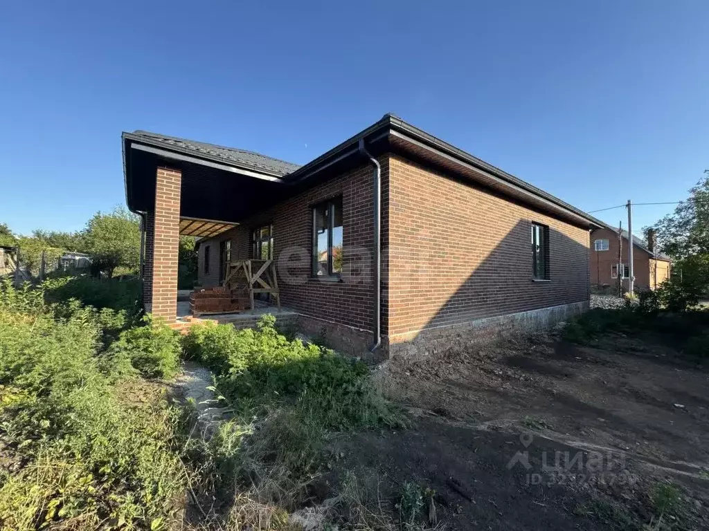 Дом в Ростовская область, Новочеркасск Войсковая ул., 67 (93 м) - Фото 1