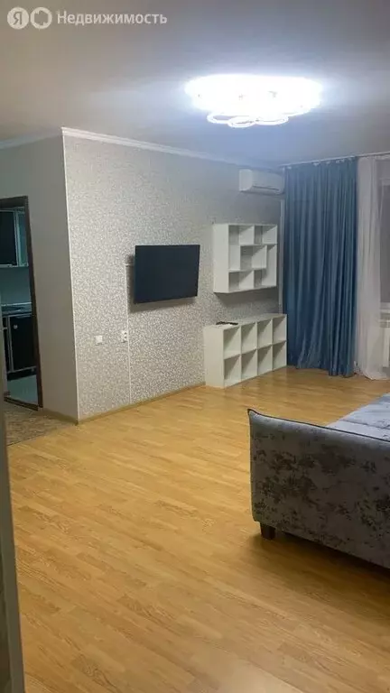 3-комнатная квартира: Анапа, Крымская улица, 272 (98 м) - Фото 0