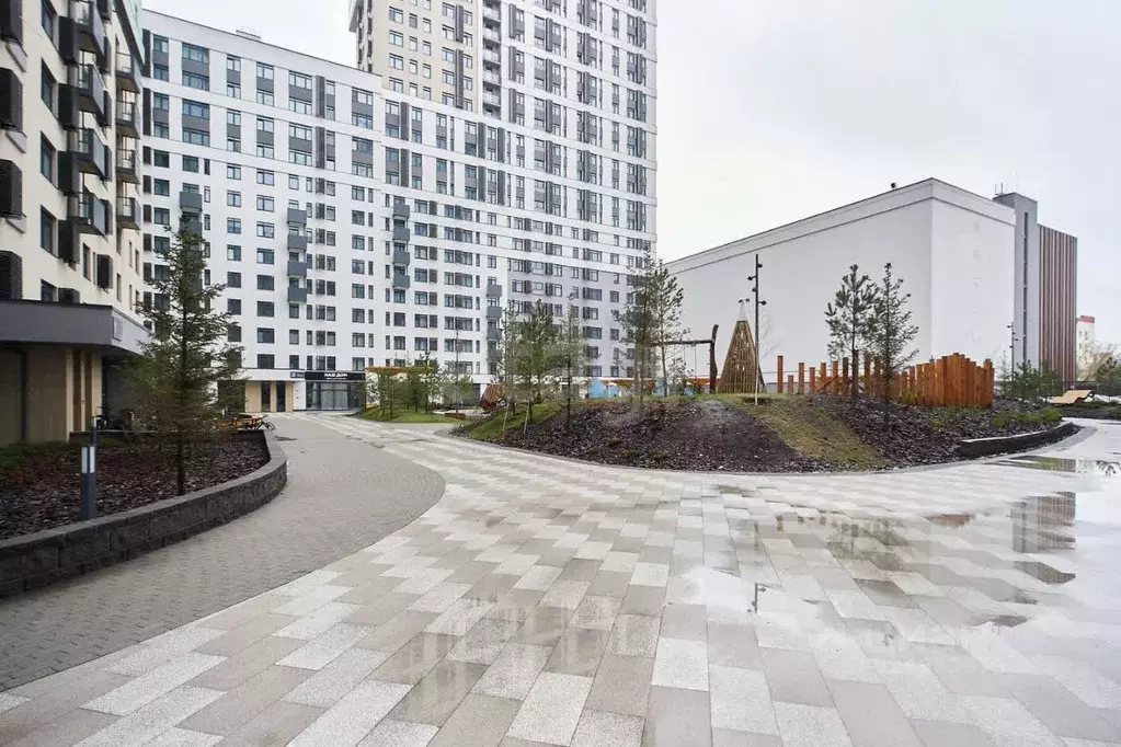 1-к кв. Тюменская область, Тюмень Харьковская ул., 76 (36.0 м) - Фото 1