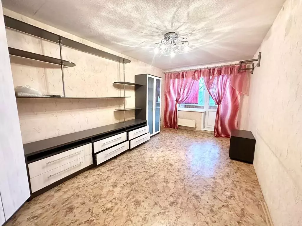 3-к кв. Коми, Сыктывкар ул. Островского, 5А (67.5 м) - Фото 0