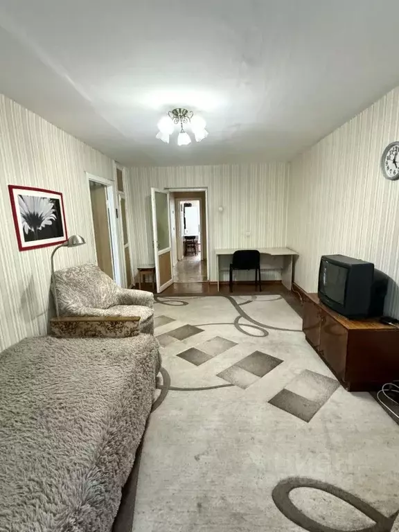 3-к кв. Омская область, Омск ул. 5-я Линия, 248 (62.0 м) - Фото 1